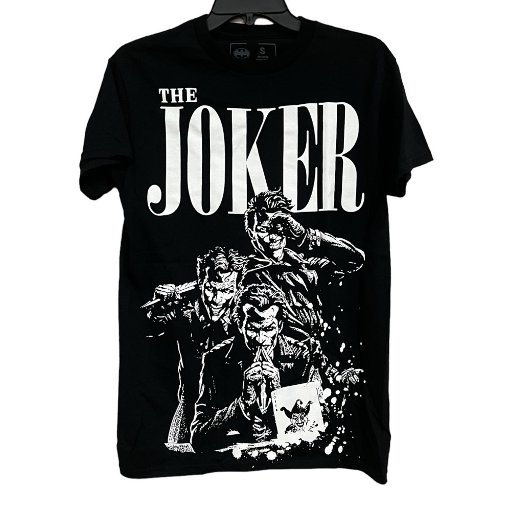 DC Comics Batman The Joker Men’s Black Short Sleeve Graphic Tshirt, size…​